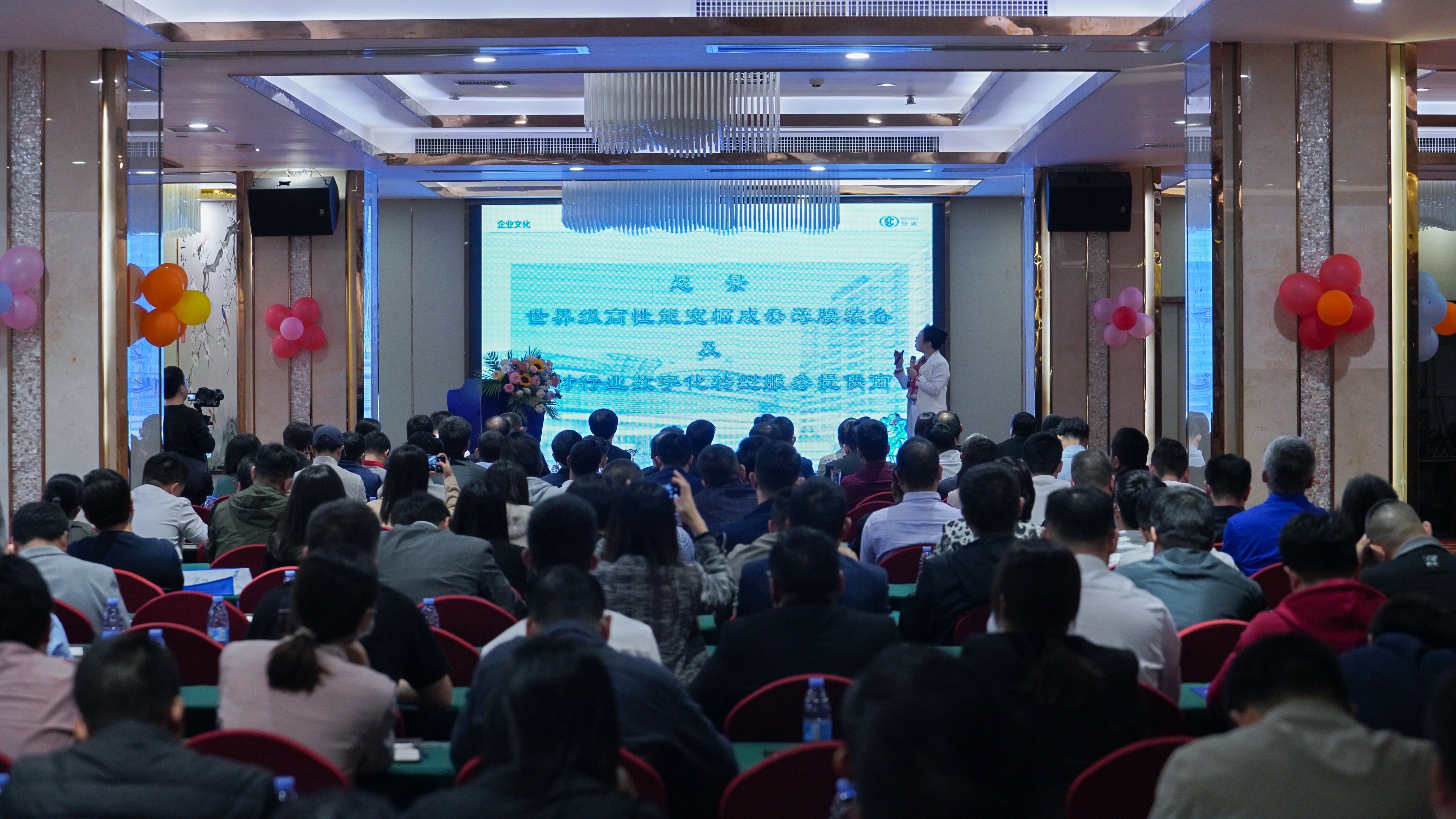 11684769.jpg 11684769.jpg