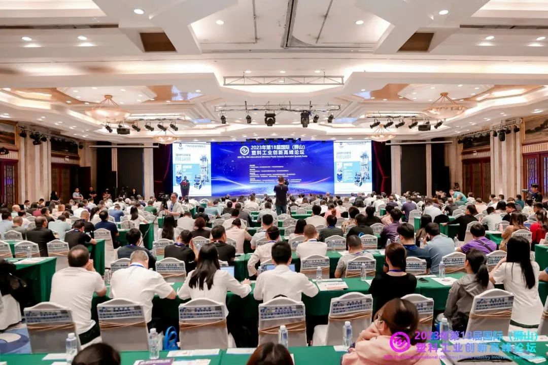 a588934c-e9bf-4e38-a2e3-f3f6fe457156.jpg a588934c-e9bf-4e38-a2e3-f3f6fe457156.jpg